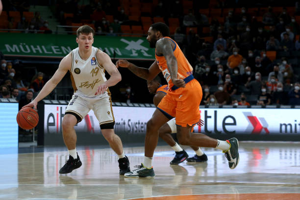 的抛投命中 的抛投命中